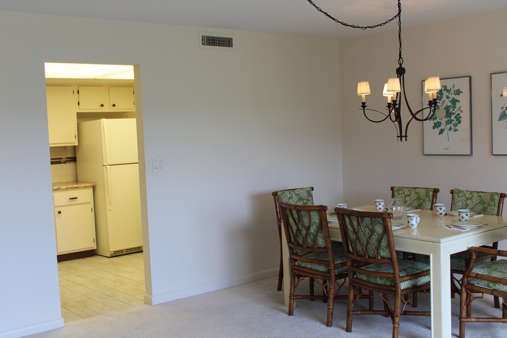 404 Paradise Road, Unit PHA Swampscott, MA 01907 - Photo 14 of 30 Gallery Image 14