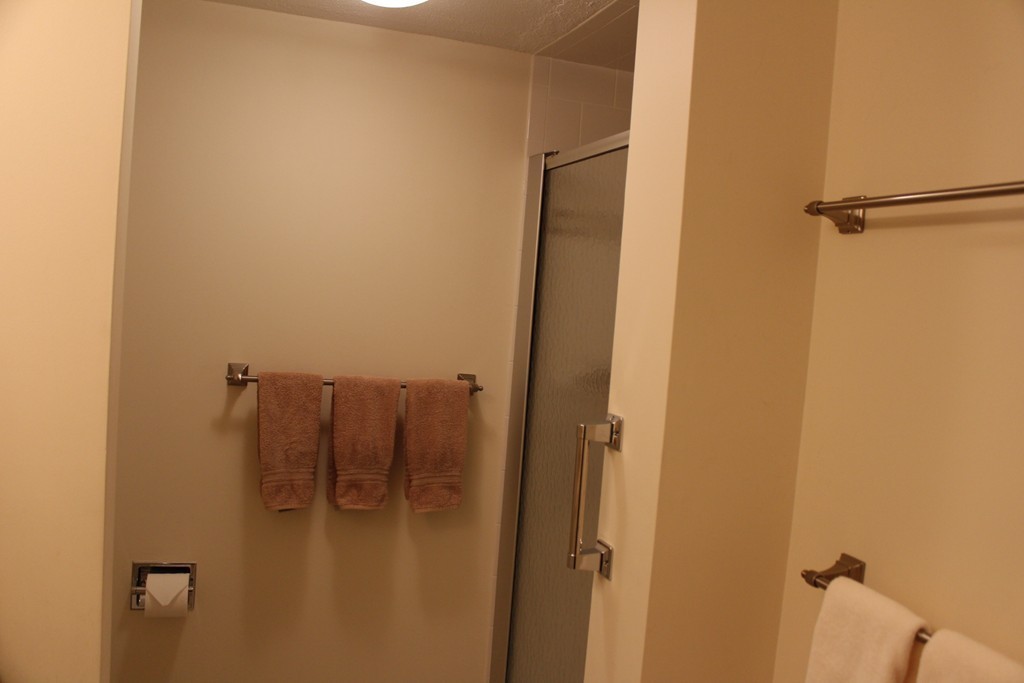404 Paradise Road, Unit PHA Swampscott, MA 01907 - Photo 22 of 30 Gallery Image 22