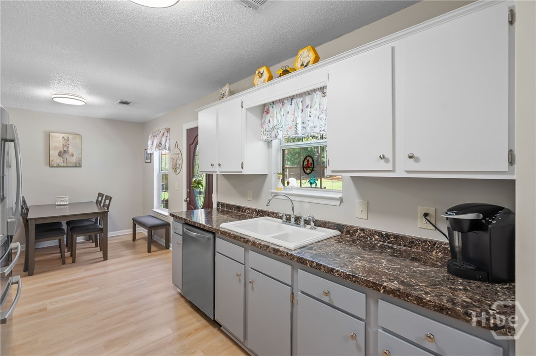 60 Del - A - Rae Circle Guyton, GA 31312 - Photo 8 of 25 Gallery Image 8