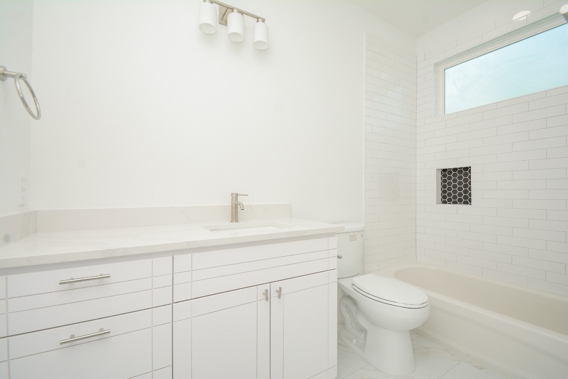 426 Sikes Street, Unit B Houston, TX 77018 - Photo 18 of 31