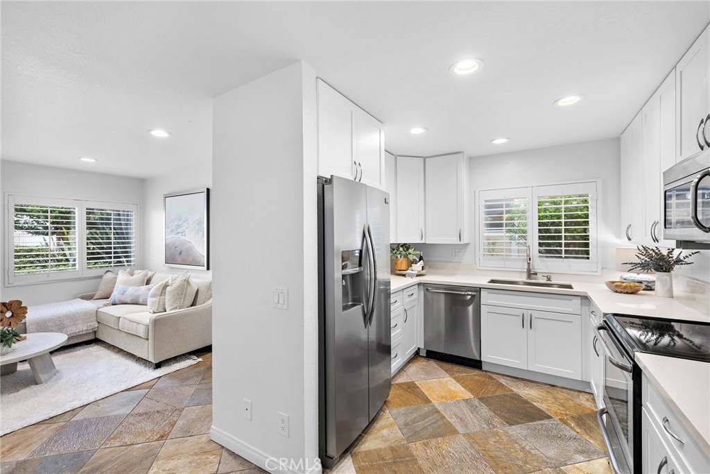 34022 Selva Road, Unit 52 Dana Point, CA 92629 - Photo 6 of 27