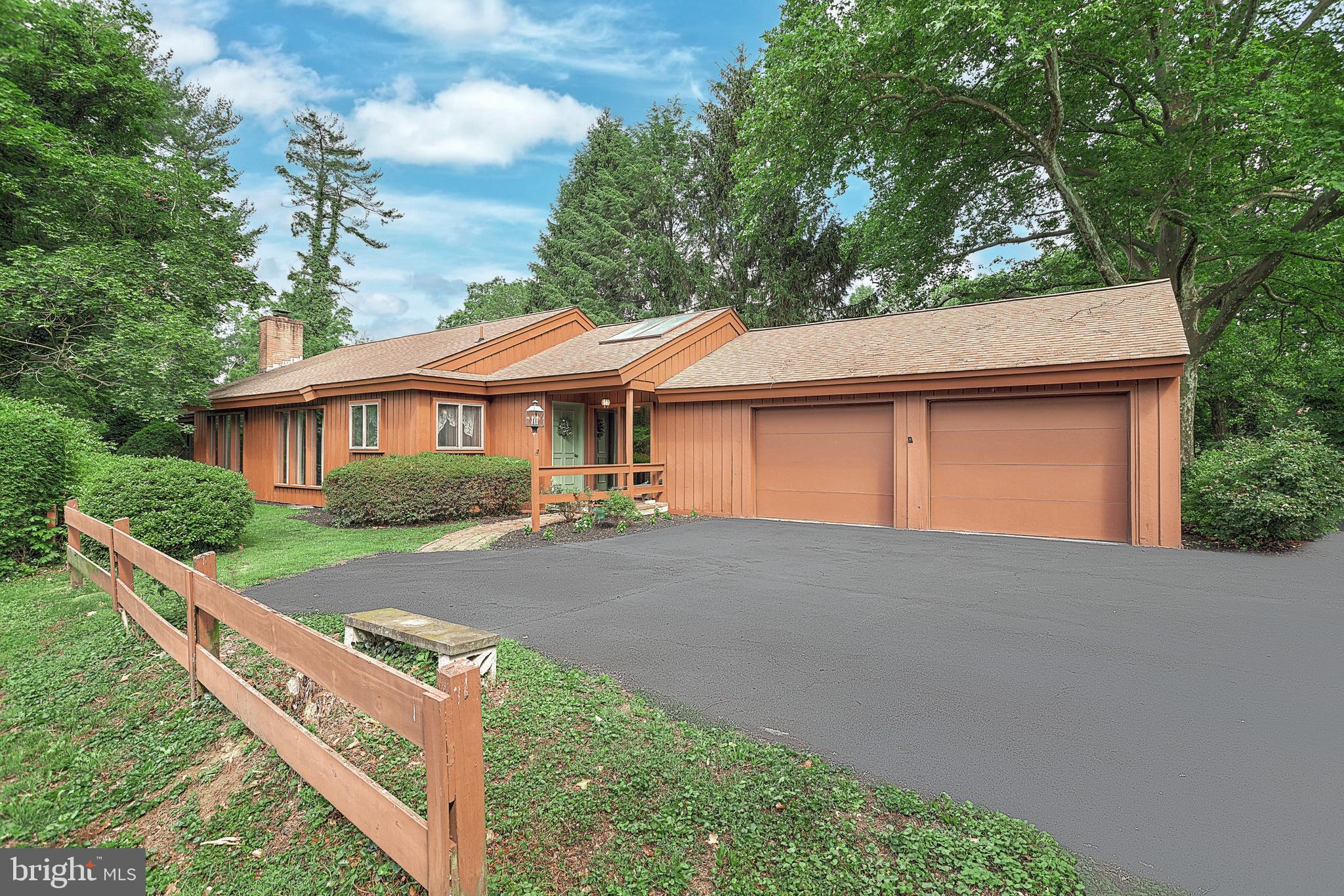 844 Willow Road Lancaster, PA 17601 - Photo 1 of 48 Welcome to 844 Willow Rd!