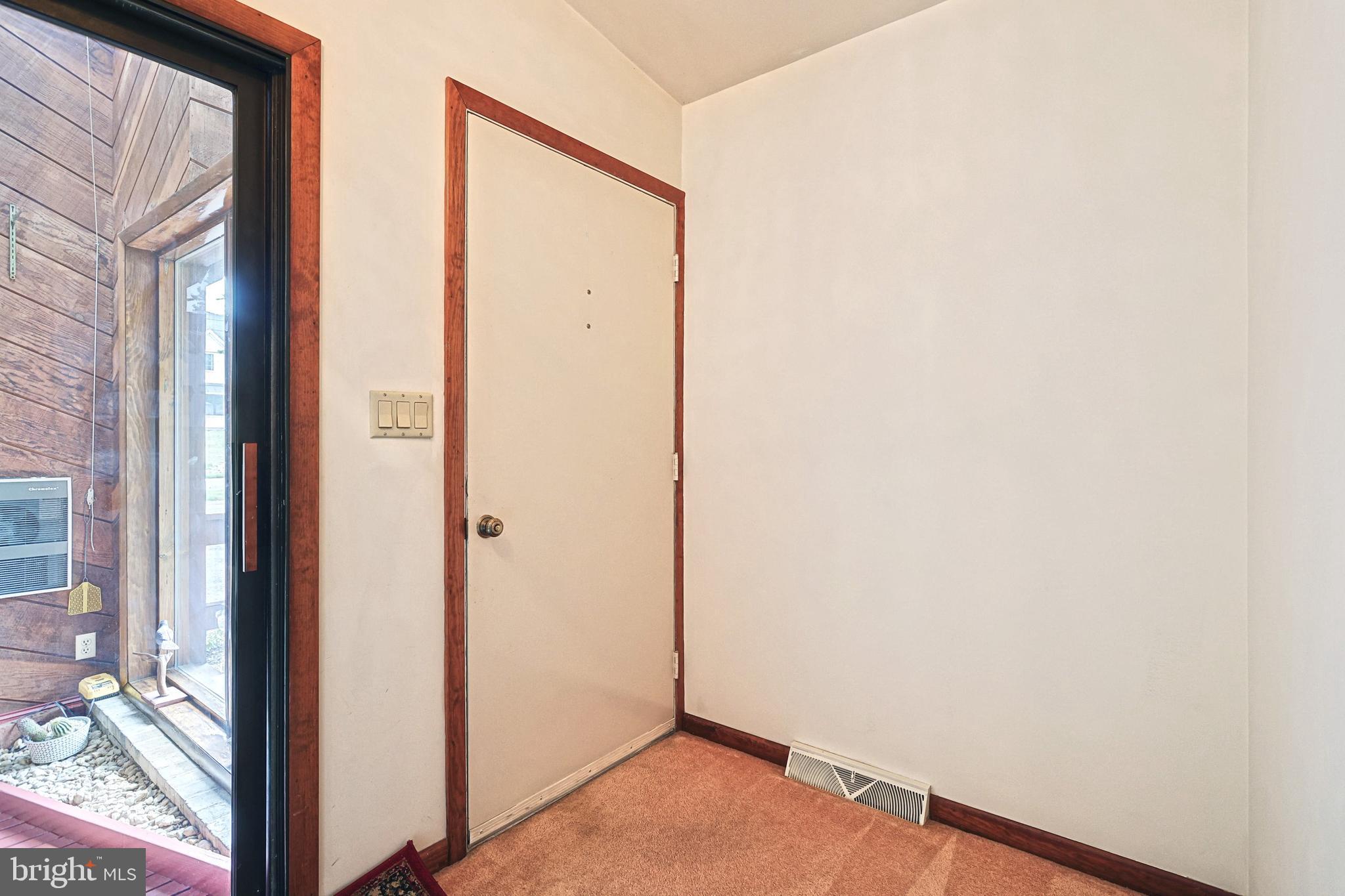 844 Willow Road Lancaster, PA 17601 - Photo 12 of 48