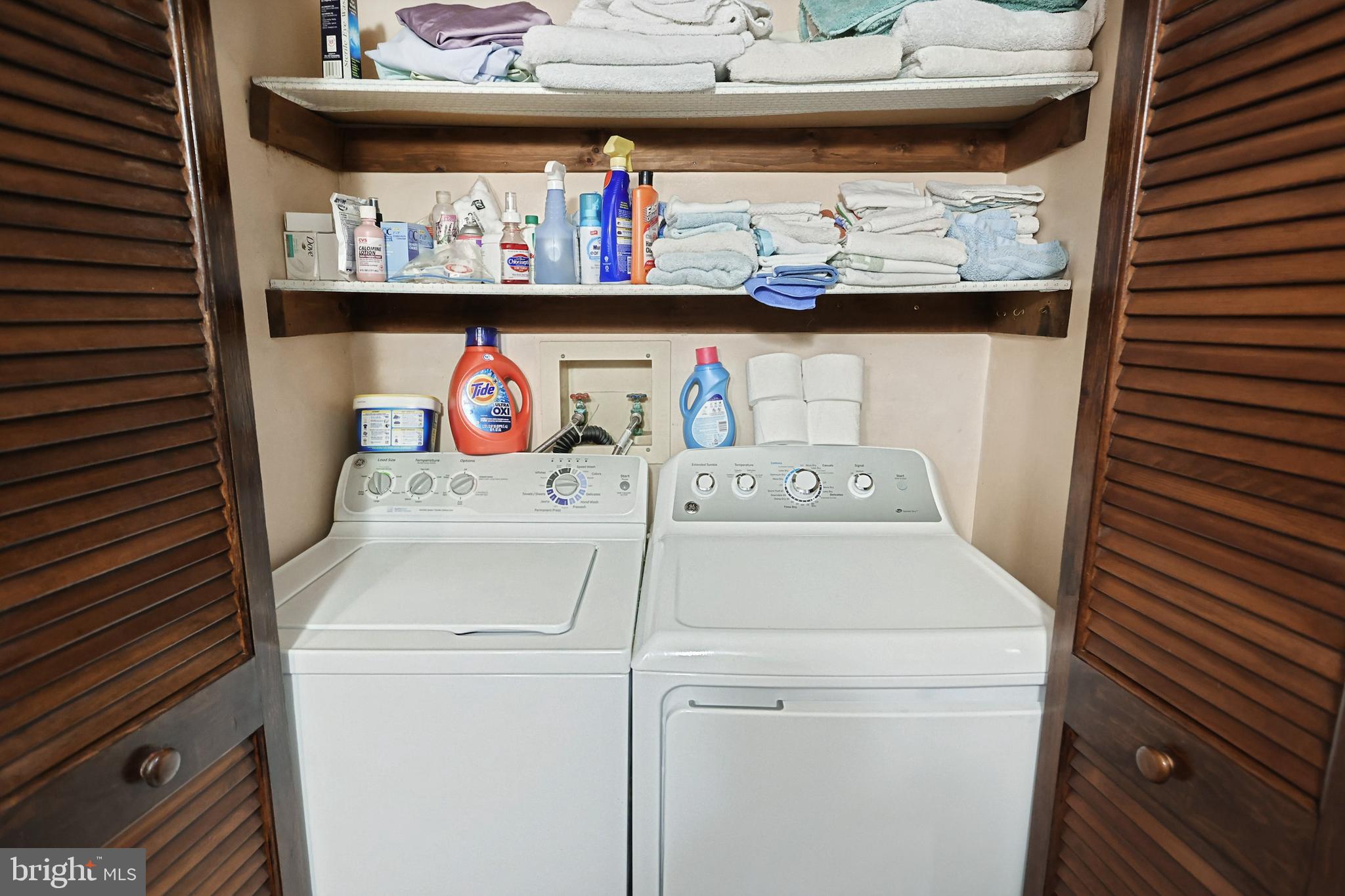 844 Willow Road Lancaster, PA 17601 - Photo 33 of 48 Hall Laundry Closet