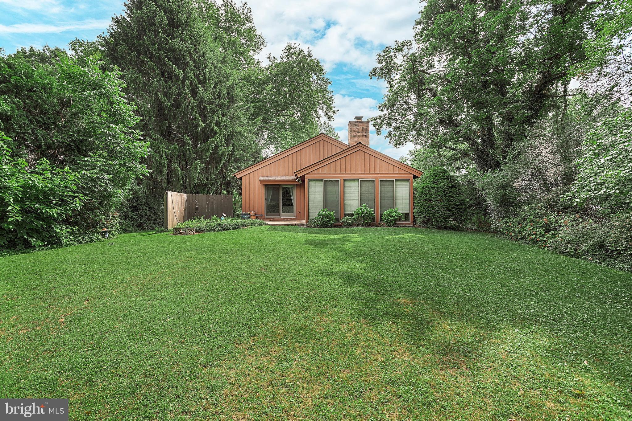 844 Willow Road Lancaster, PA 17601 - Photo 9 of 48