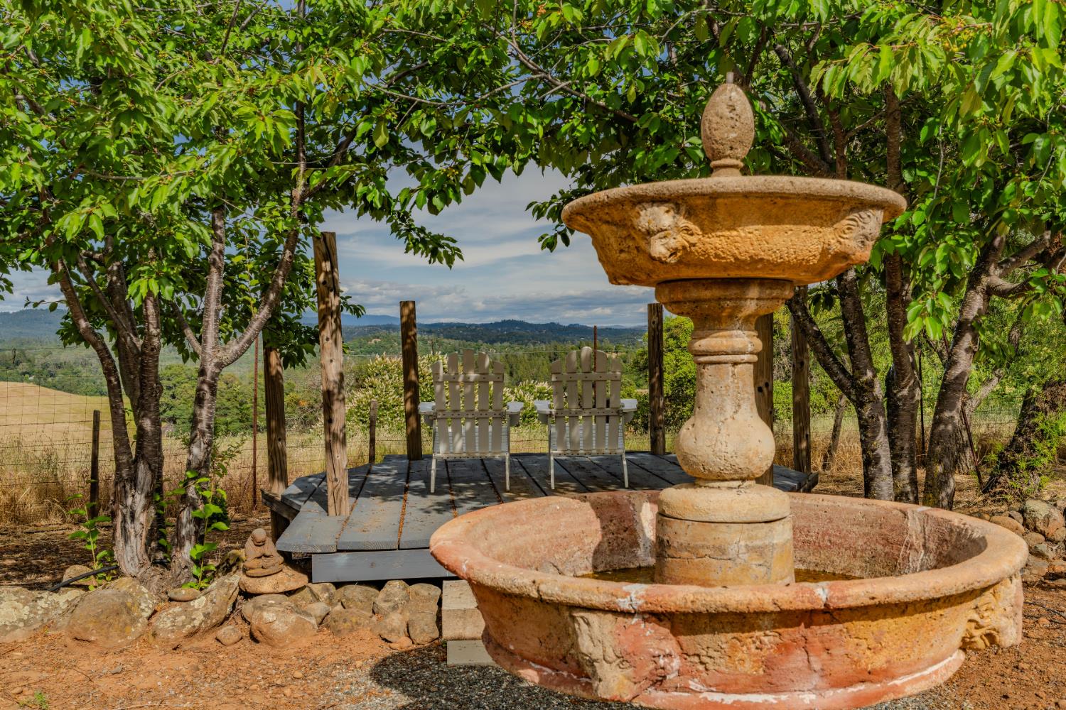 11321 New York Ranch Road Jackson, CA 95642 - Photo 44 of 73 a view of a couches in the patio