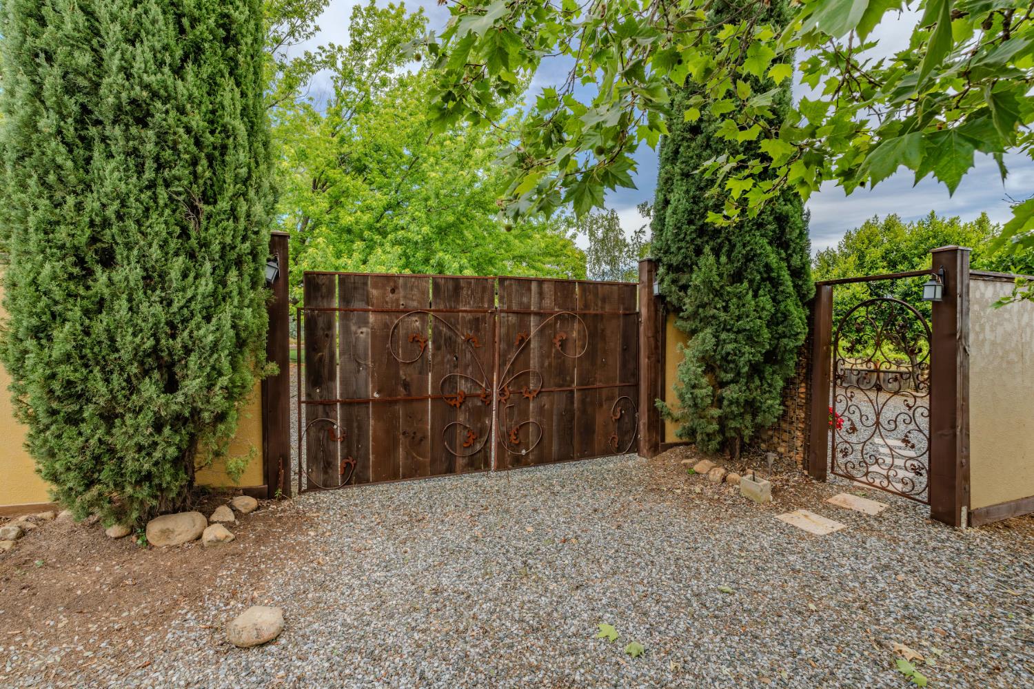 11321 New York Ranch Road Jackson, CA 95642 - Photo 45 of 73 a view of wooden fence