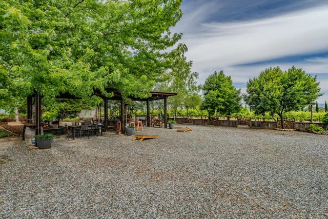 $1,900,000 | 11321 New York Ranch Road, Jackson, CA 95642