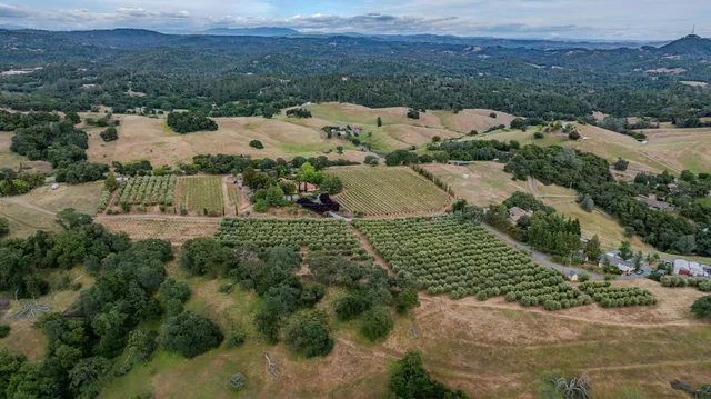 $1,900,000 | 11321 New York Ranch Road, Jackson, CA 95642
