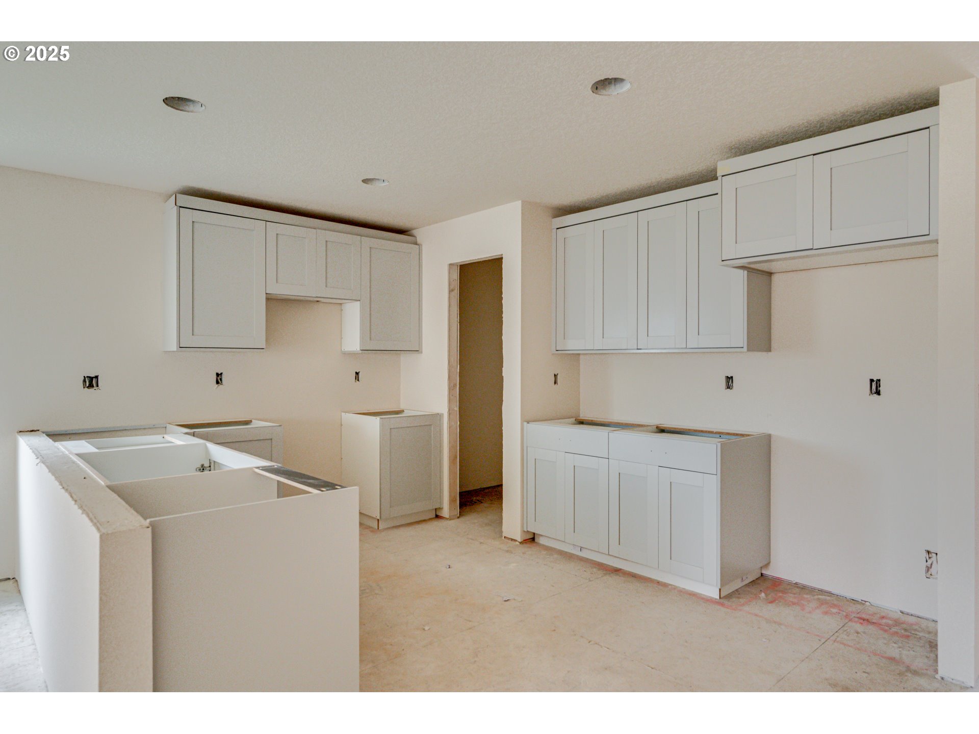 2008 Henderson Way Longview, WA 98632 - Photo 2 of 14 a utility room with cabinets washer and dryer