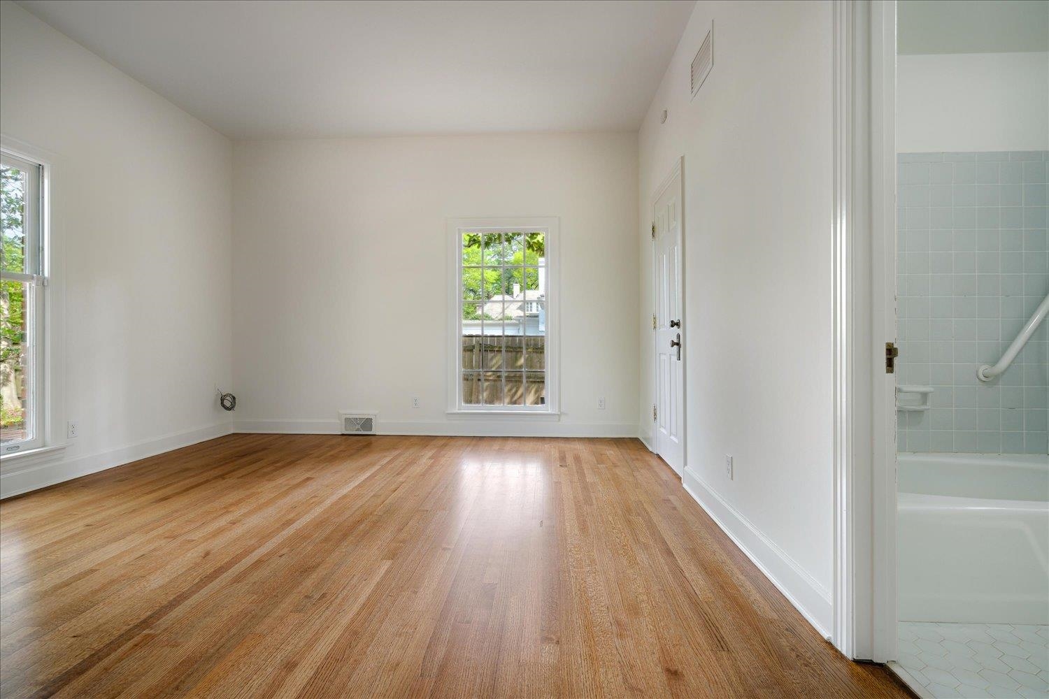 255 West Cherry Circle Memphis, TN 38117 - Photo 13 of 31