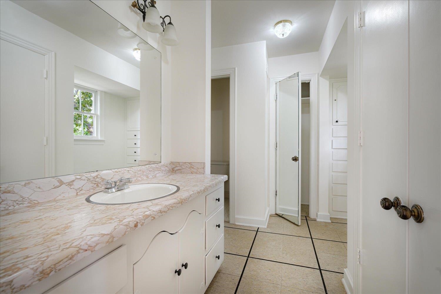 255 West Cherry Circle Memphis, TN 38117 - Photo 17 of 31