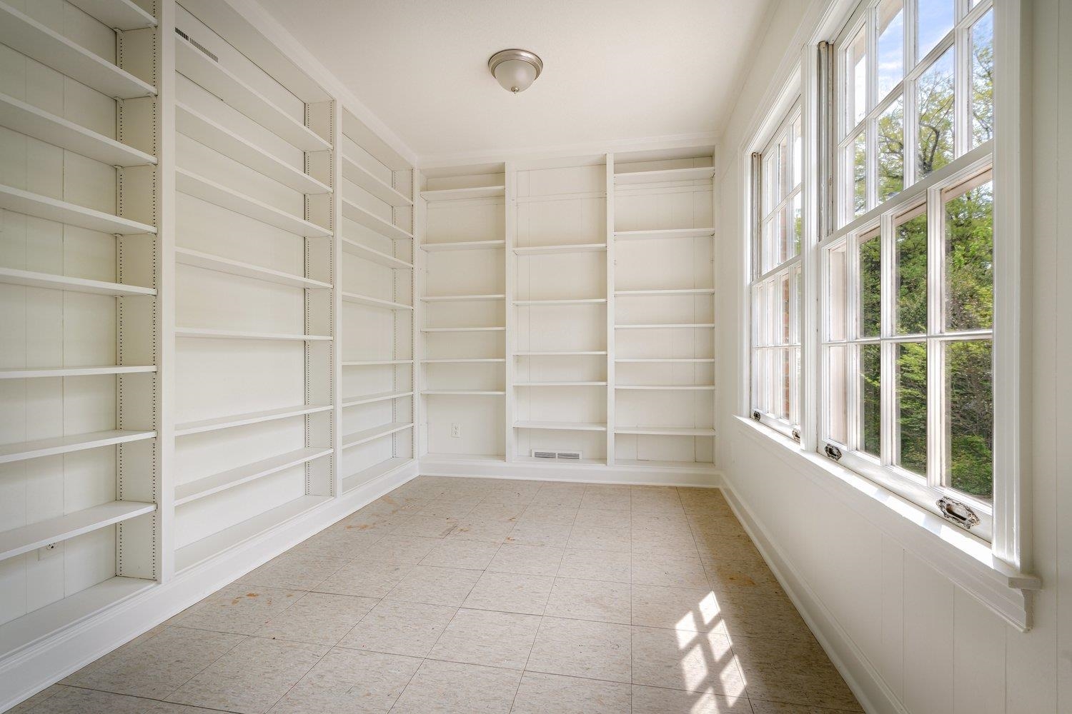 255 West Cherry Circle Memphis, TN 38117 - Photo 27 of 31