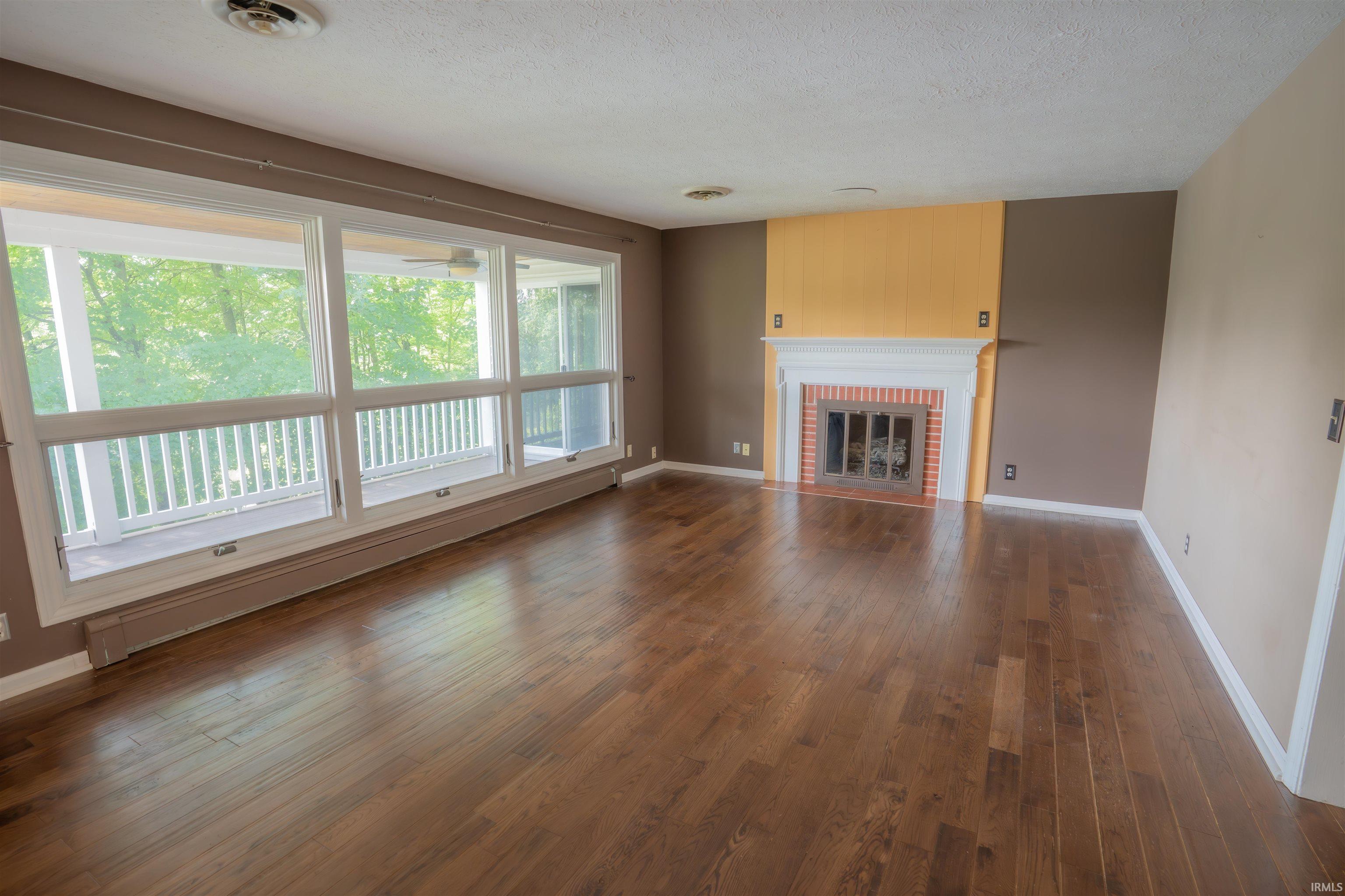 1509 Tioga Ravine Monticello, IN 47960 - Photo 12 of 34