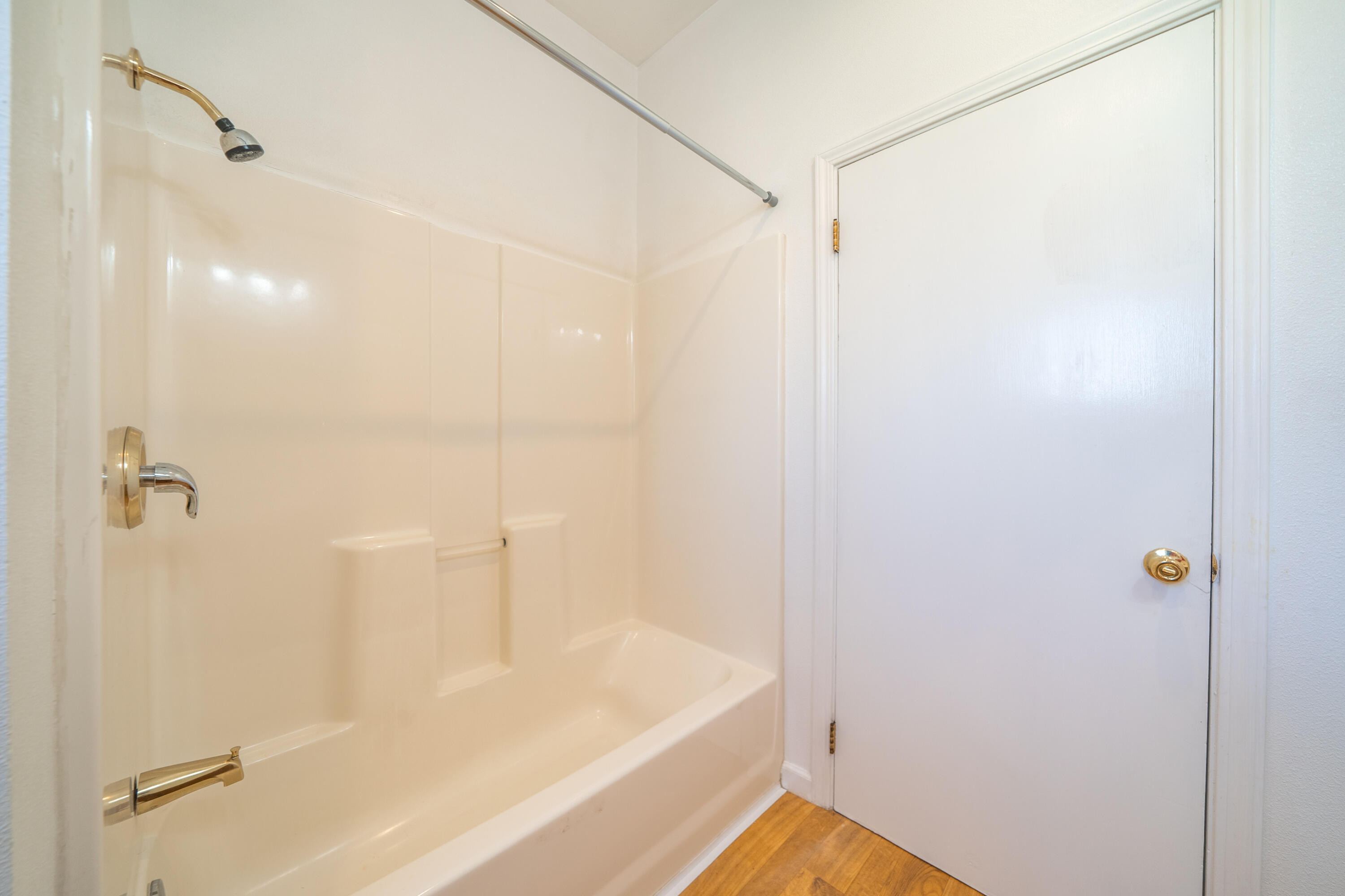 1834 Willis Street Redding, CA 96001 - Photo 21 of 37 1834 Willis St-27