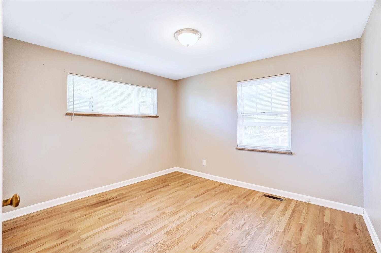 3419 Eyrich Road Cincinnati, OH 45248 - Photo 16 of 25 Gallery Image 16