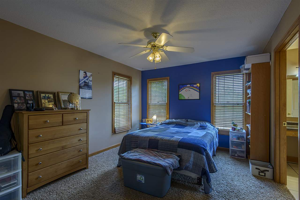 15501 Coldwater Road Fort Wayne, IN 46845 - Photo 18 of 35