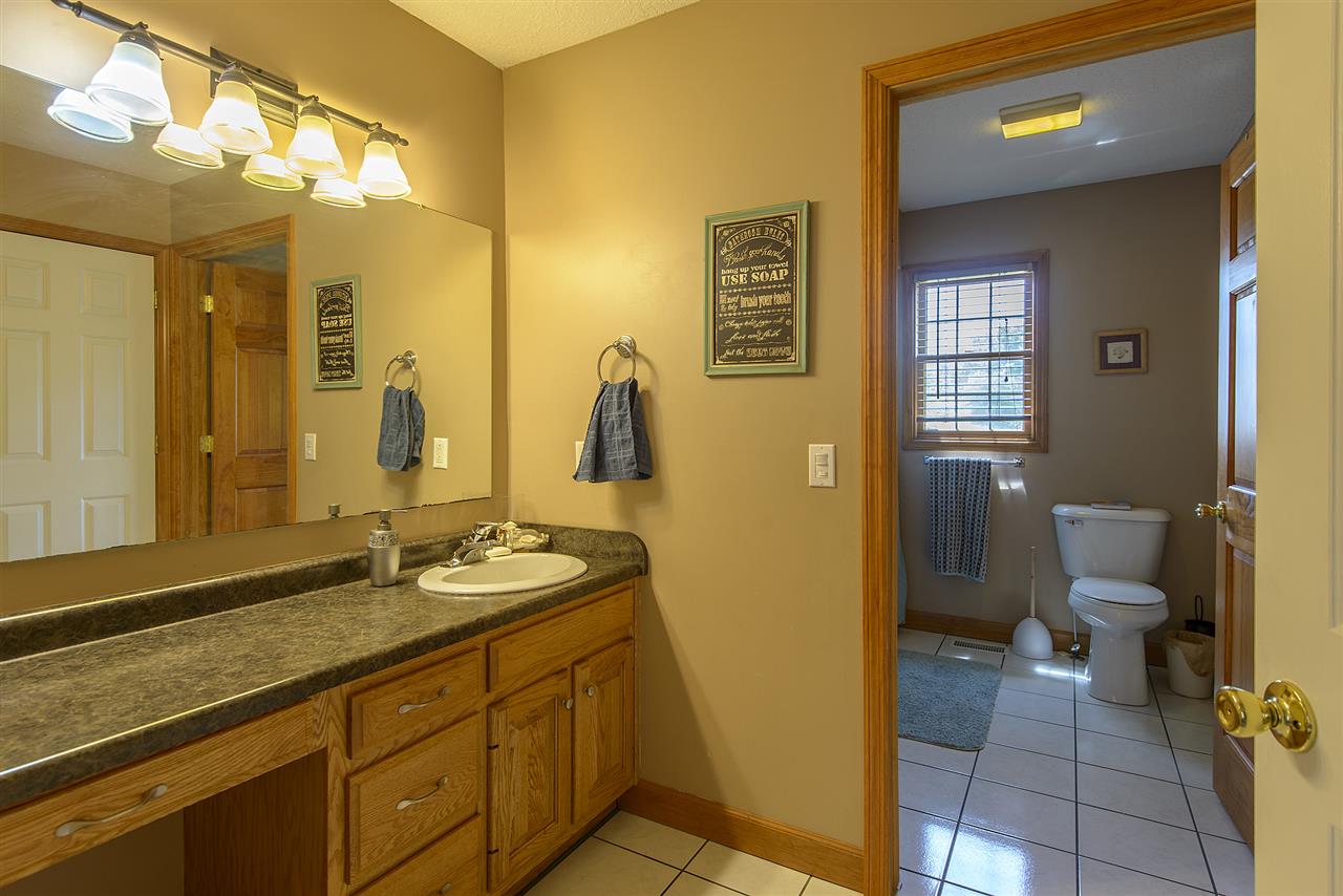 15501 Coldwater Road Fort Wayne, IN 46845 - Photo 19 of 35