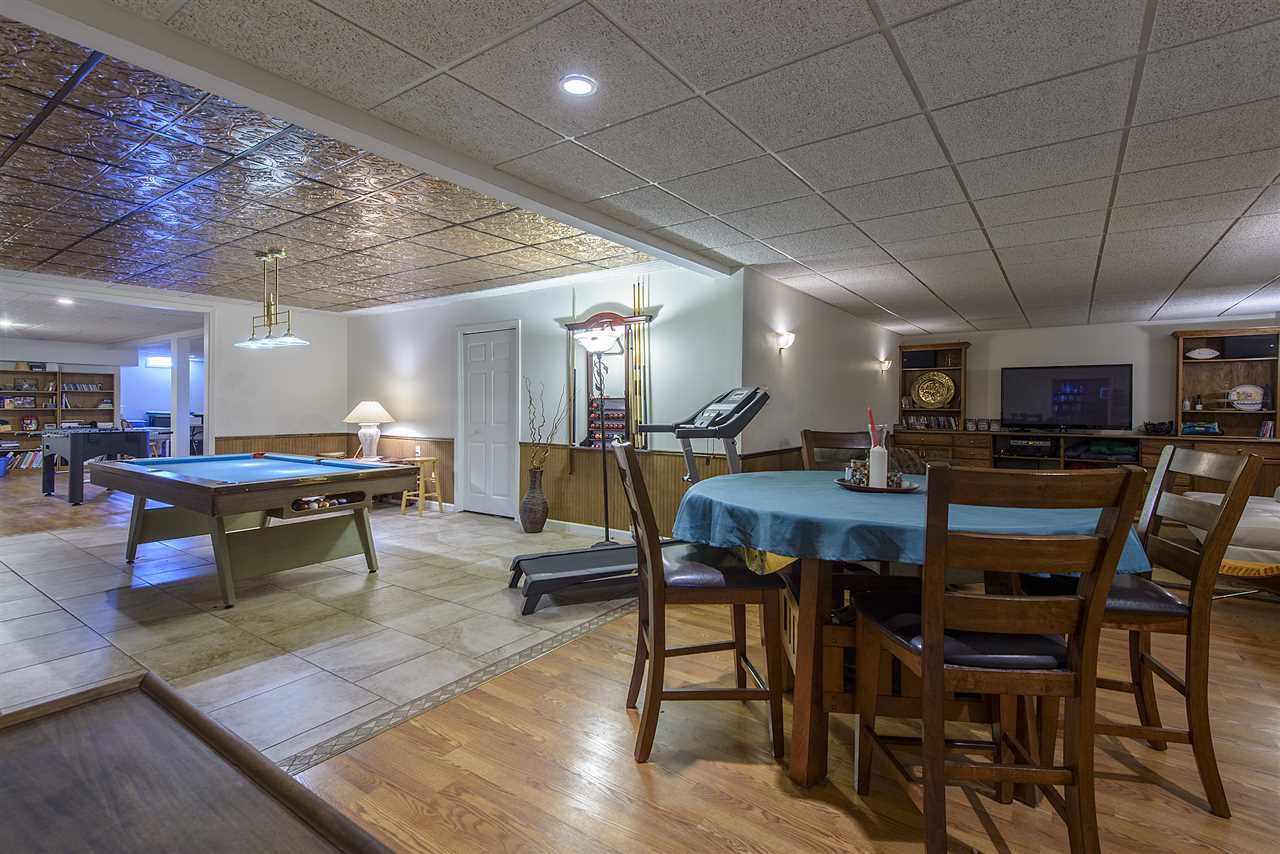 15501 Coldwater Road Fort Wayne, IN 46845 - Photo 25 of 35
