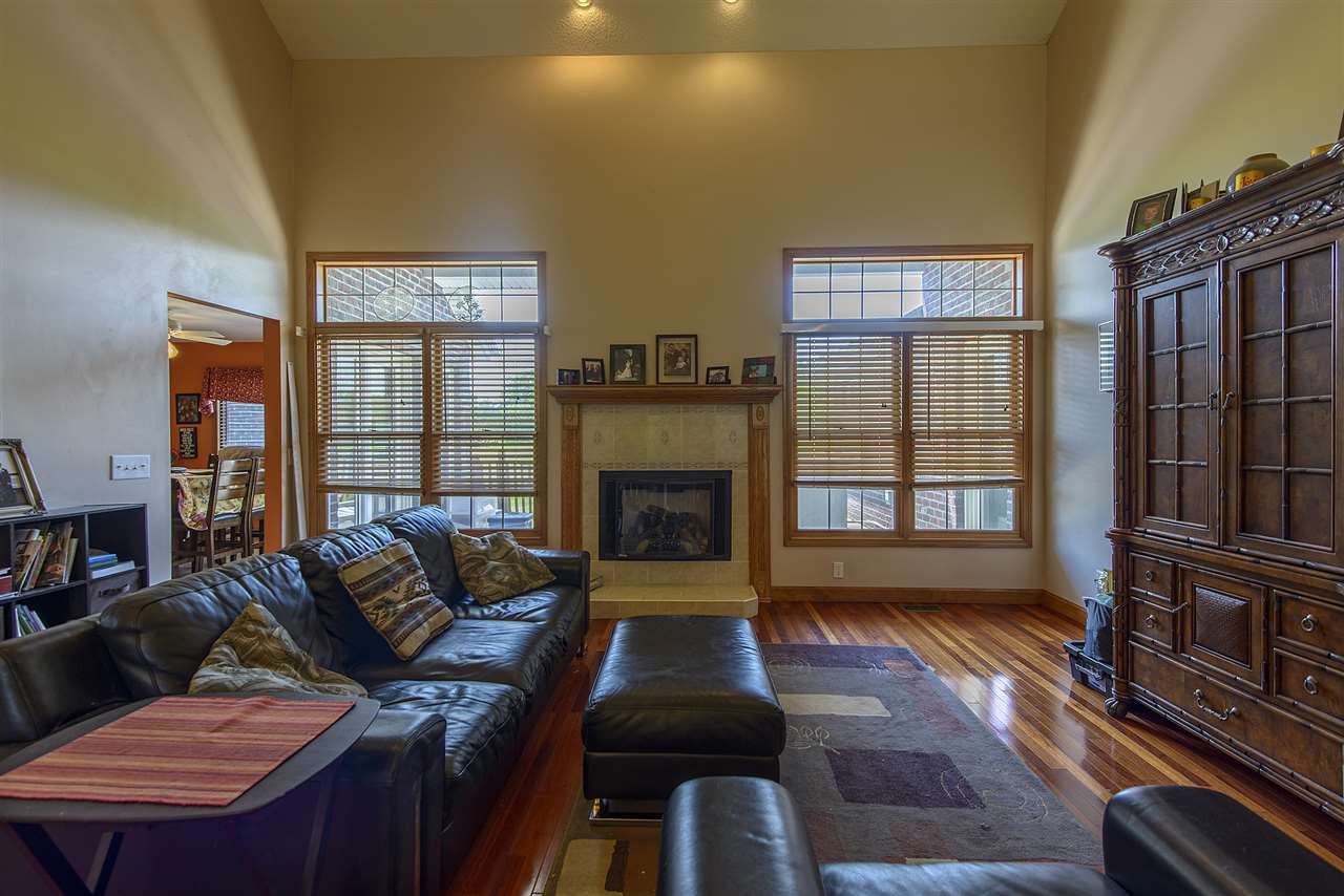 15501 Coldwater Road Fort Wayne, IN 46845 - Photo 6 of 35