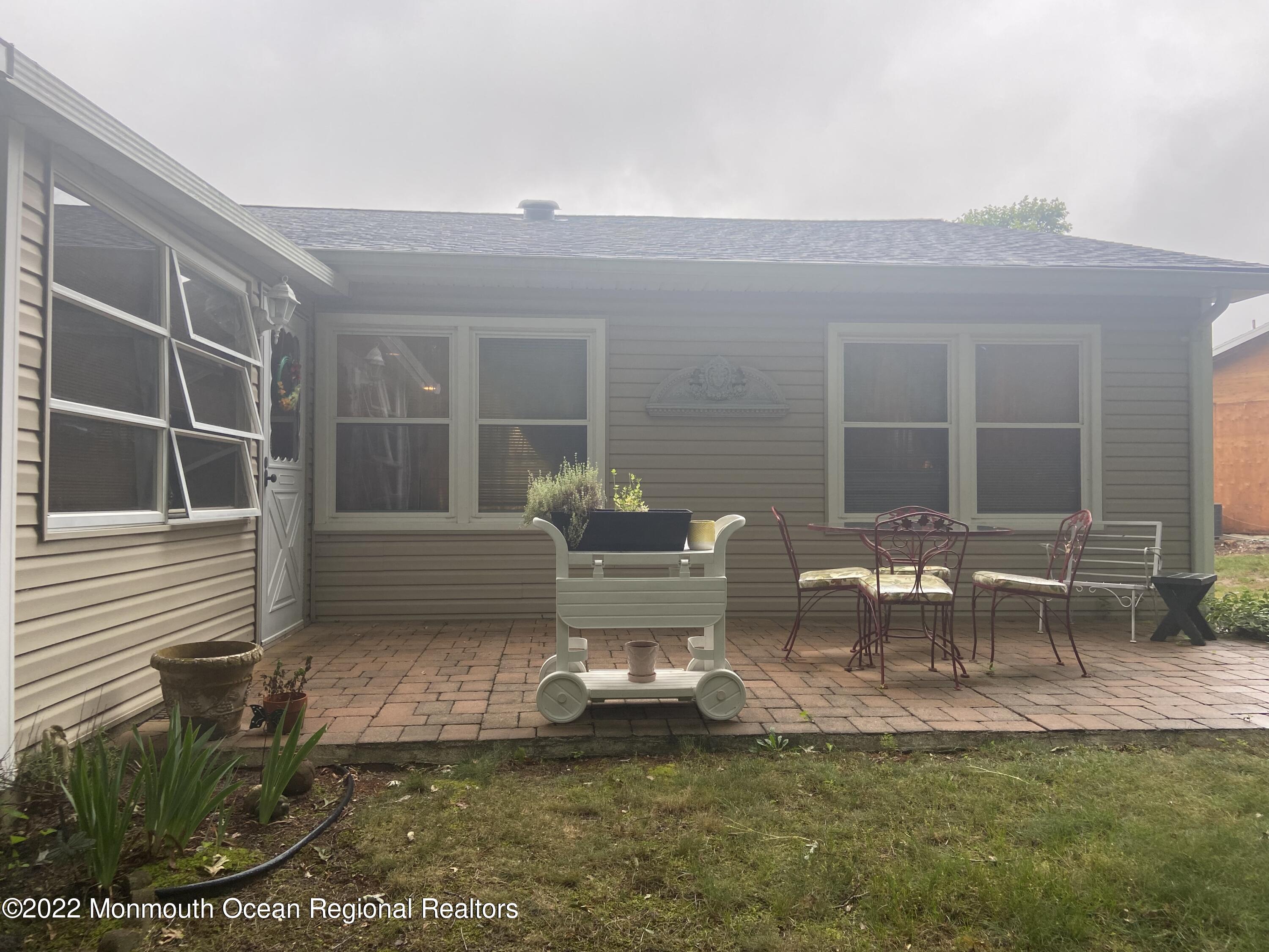 97 Greenbriar Boulevard Brick, NJ 08724 - Photo 21 of 45 E408823B-BBCF-4834-A7B6-F8624F6C3F70