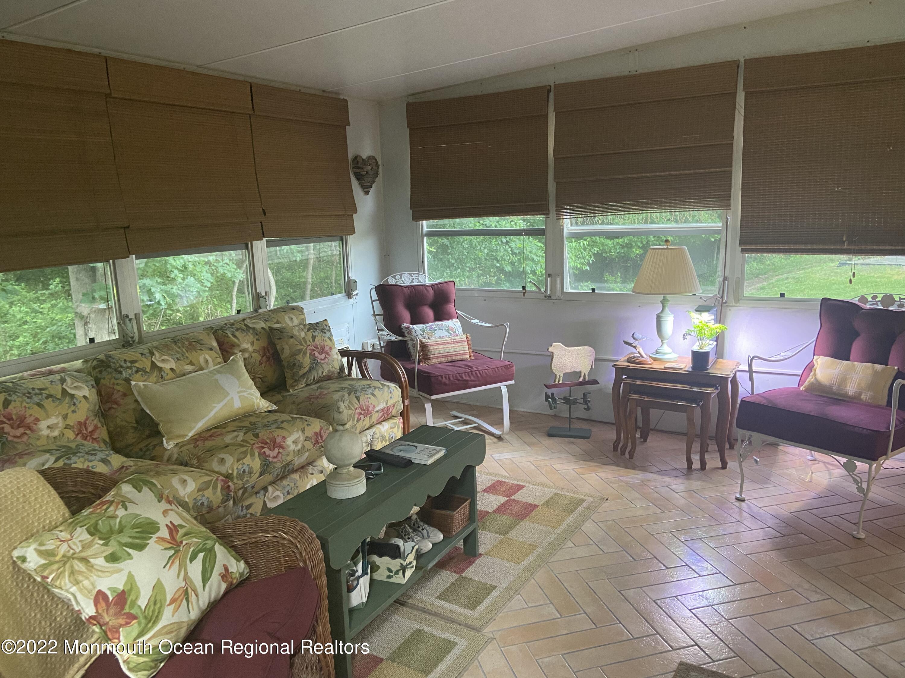 97 Greenbriar Boulevard Brick, NJ 08724 - Photo 24 of 45 B49EC84E-DE2B-4531-AF37-49288D044FAF