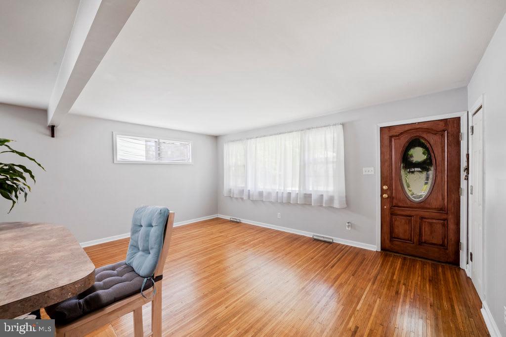 1005 Pinebrook Road Cherry Hill, NJ 08034 - Photo 4 of 39