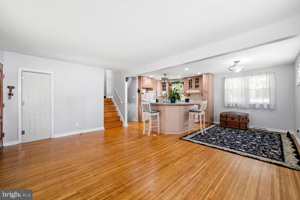 1005 Pinebrook Road Cherry Hill, NJ 08034 - Photo 6 of 39