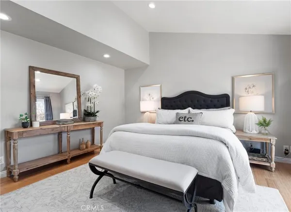 $4,000 | 300 Alpine Street, Unit 3, Pasadena, CA 91106