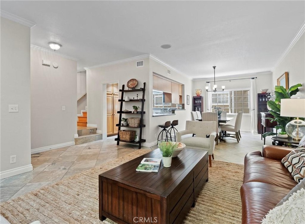 300 Alpine Street, Unit 3 Pasadena, CA 91106 - Photo 3 of 21