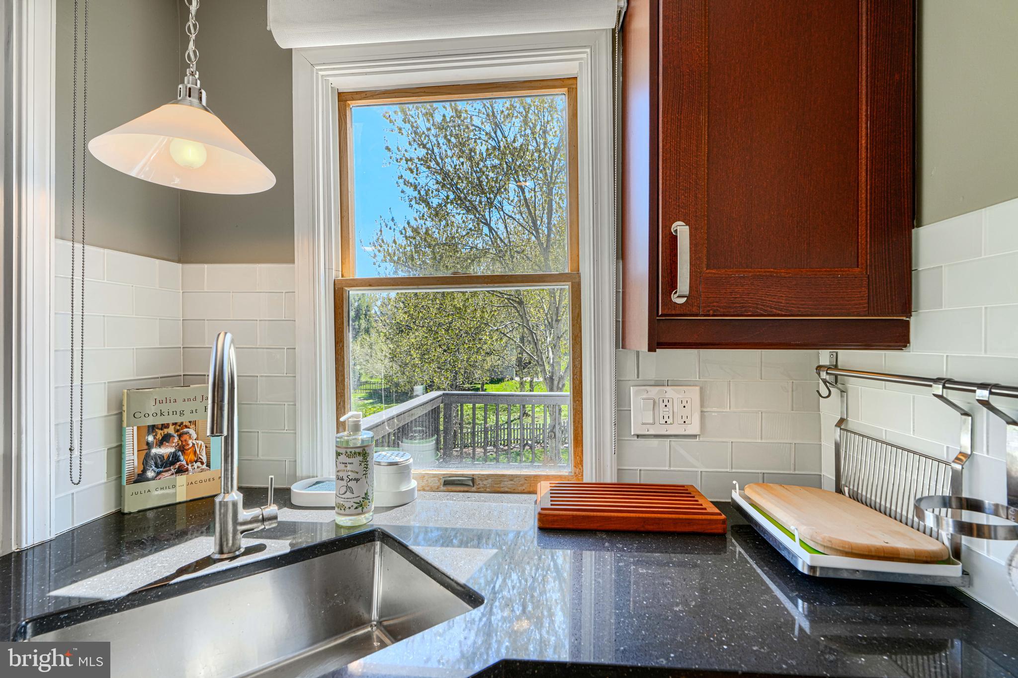 1723 West Joppa Road Towson, MD 21204 - Photo 27 of 45 Bright Kitchen space