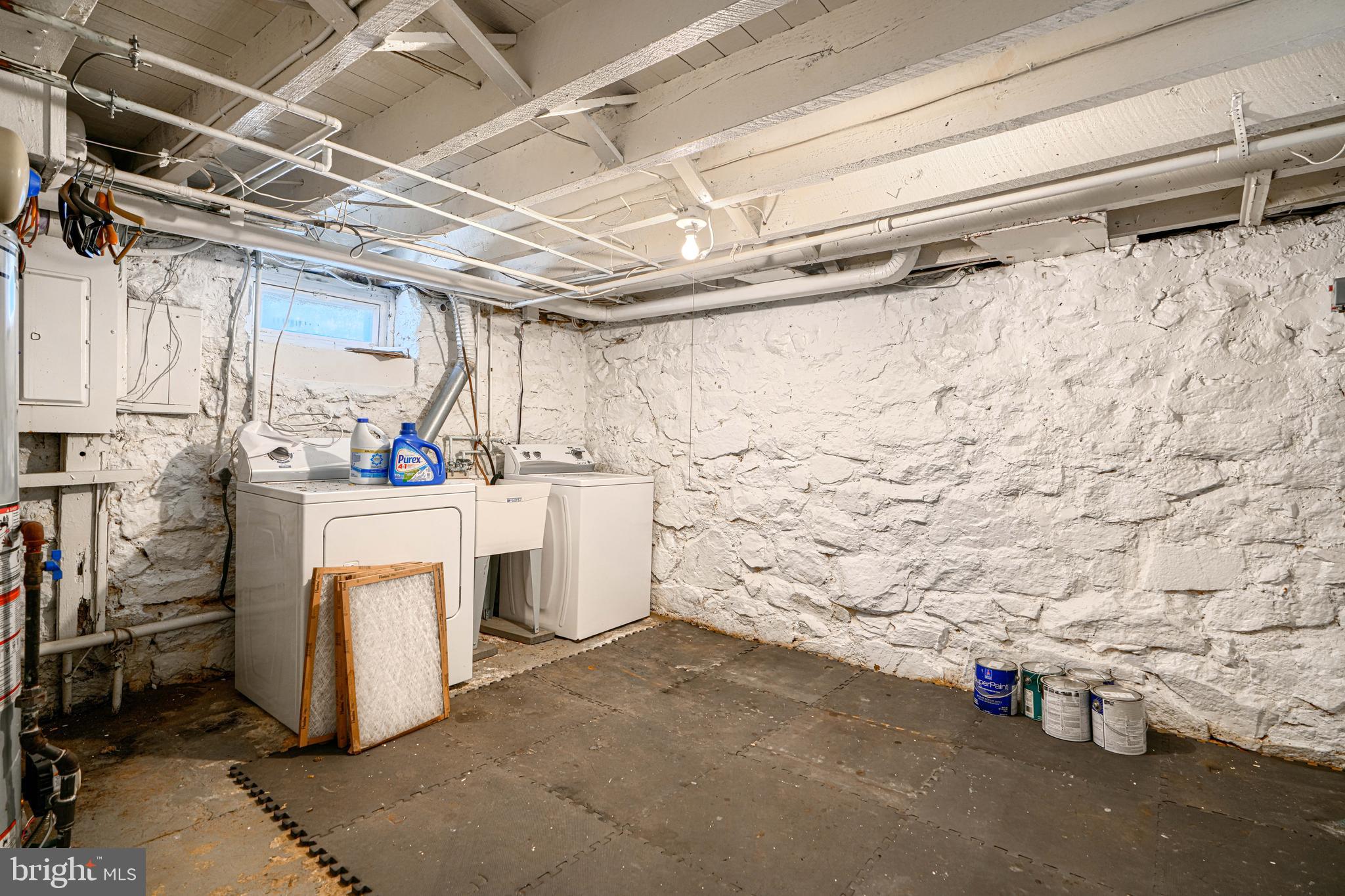 1723 West Joppa Road Towson, MD 21204 - Photo 41 of 45 Laundry area