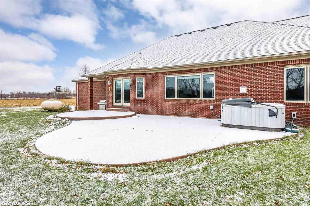 8730 Division Road Columbus, MI 48063 - Photo 37 of 39