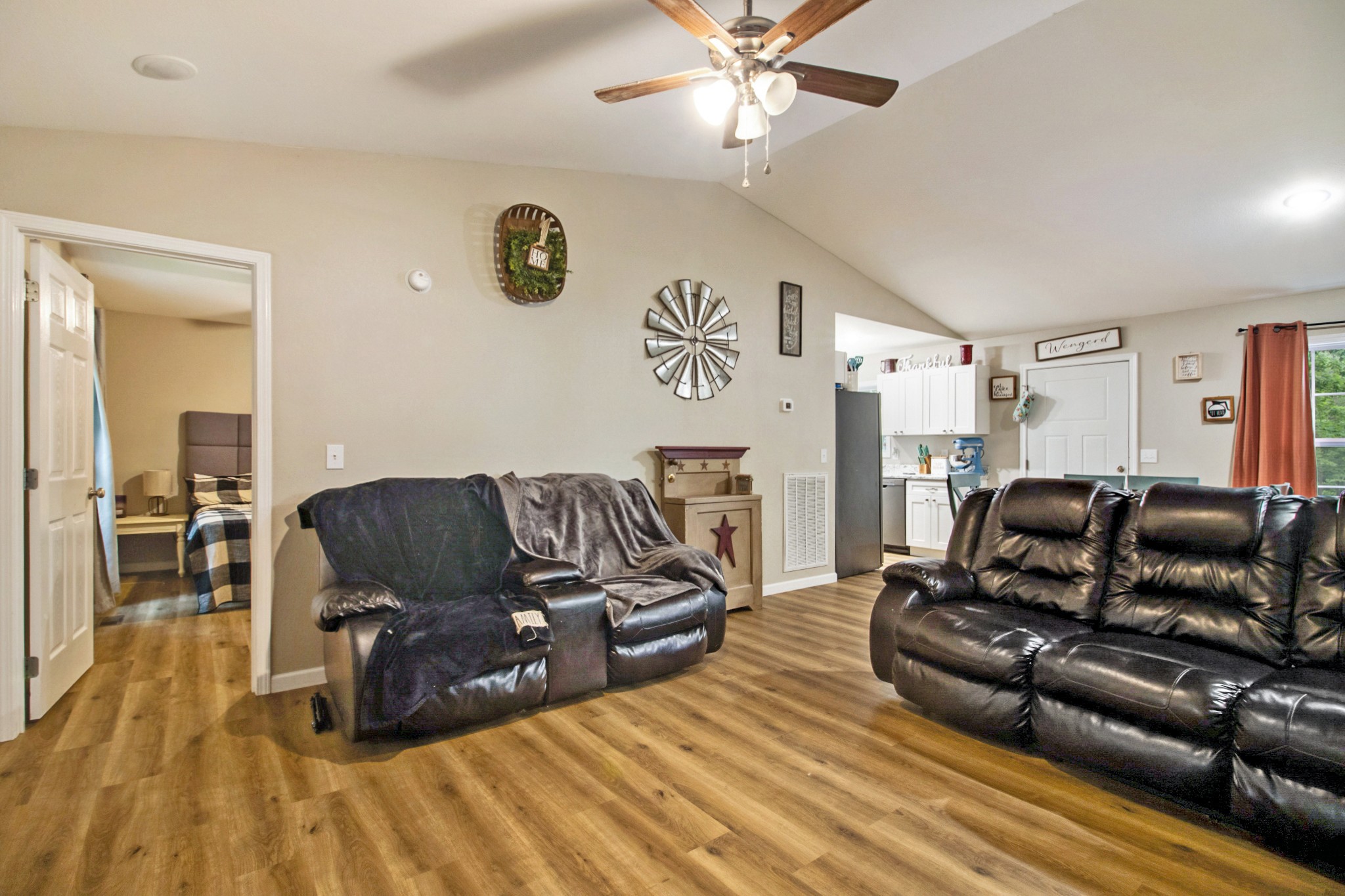 925 Pioneer Road Grimsley, TN 38565 - Photo 10 of 37 Gallery Image 10