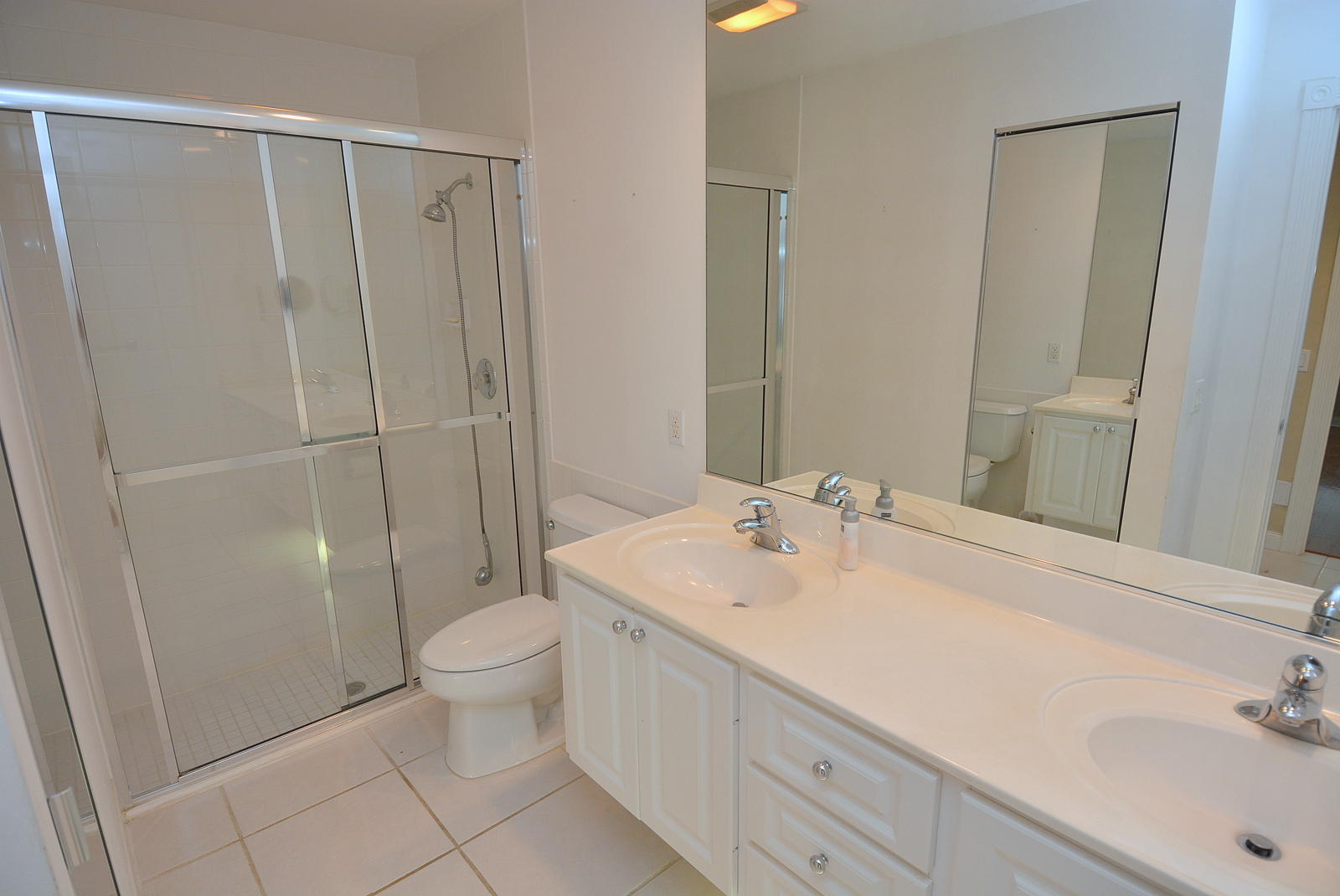 1038 Southwest Balmoral Trace Stuart, FL 34997 - Photo 25 of 58 Master Bath