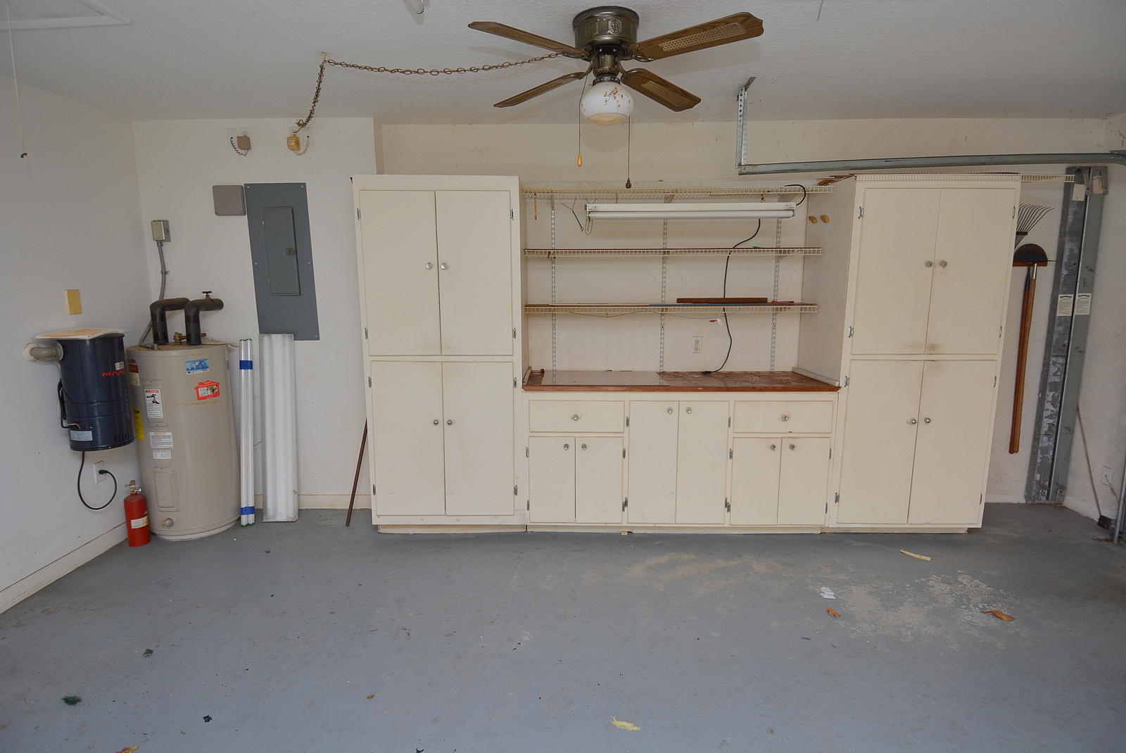 1038 Southwest Balmoral Trace Stuart, FL 34997 - Photo 39 of 58 Garage