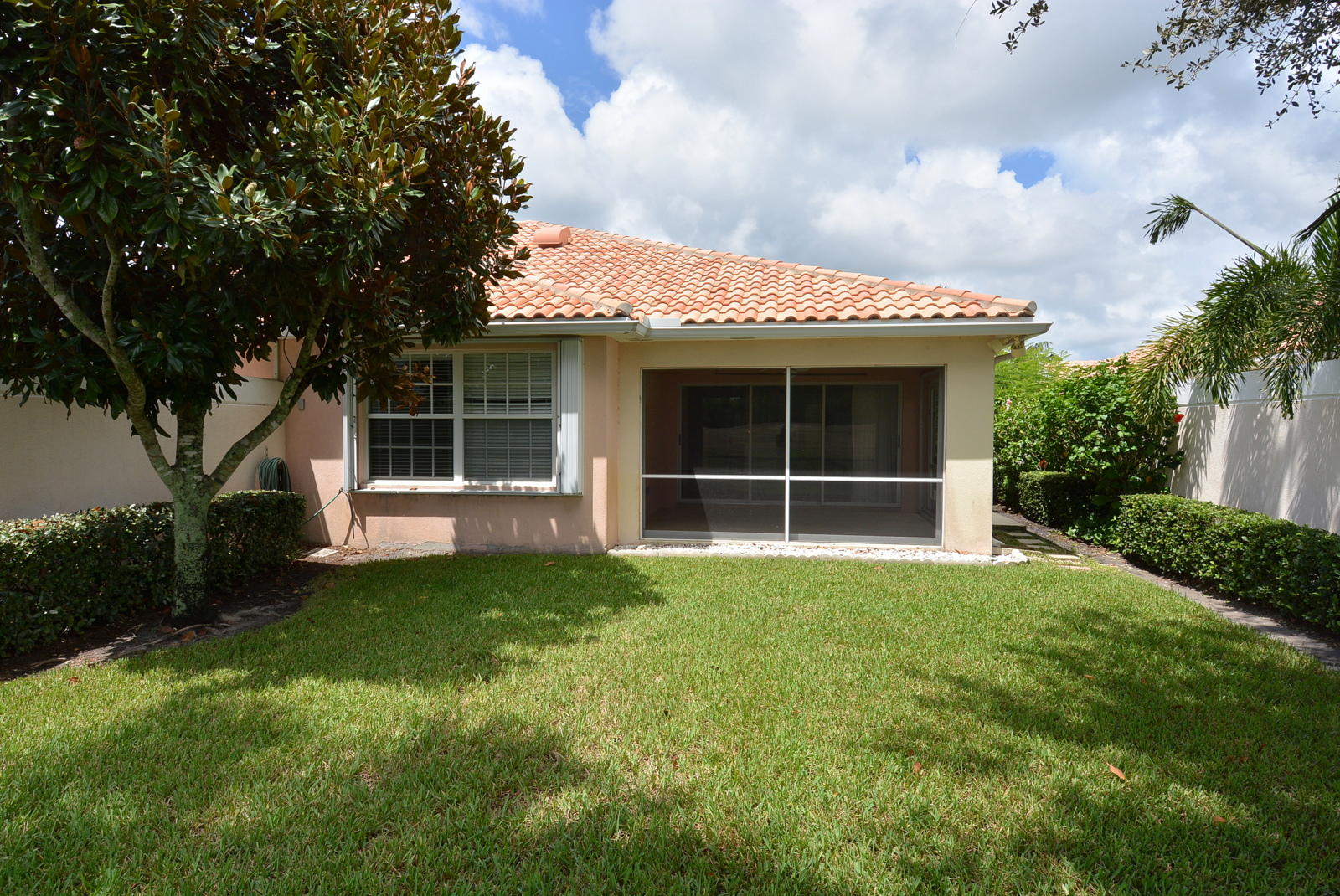 1038 Southwest Balmoral Trace Stuart, FL 34997 - Photo 46 of 58 Exterior Rear