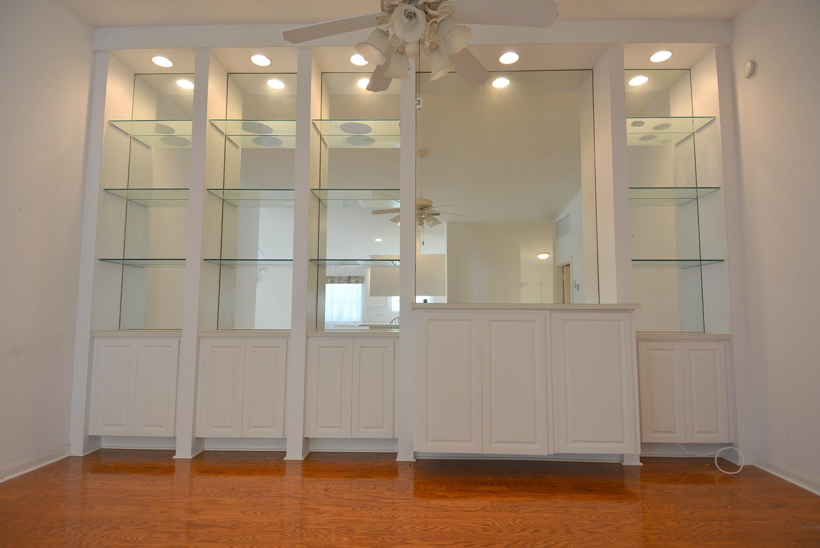 1038 Southwest Balmoral Trace Stuart, FL 34997 - Photo 5 of 58 Living Room