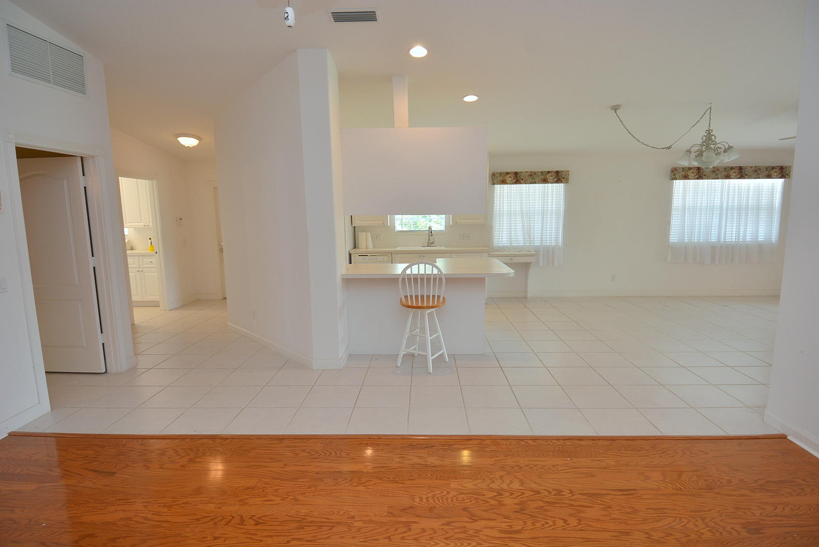 1038 Southwest Balmoral Trace Stuart, FL 34997 - Photo 9 of 58 Living Area