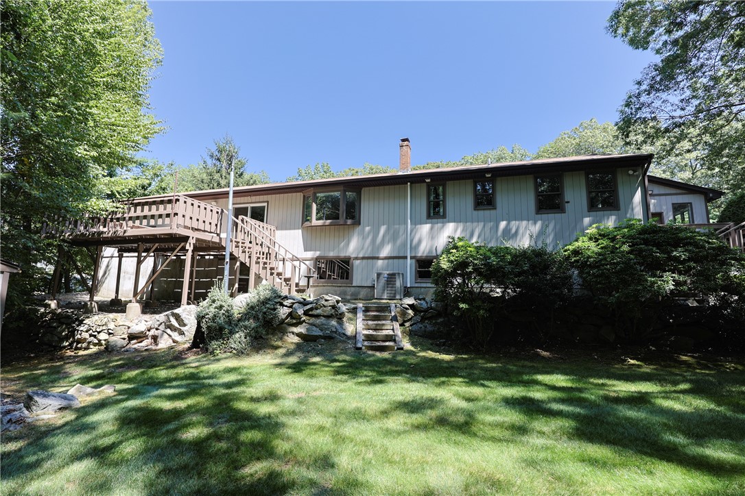 34 Latham Farm Road Smithfield, RI 02917 - Photo 28 of 31