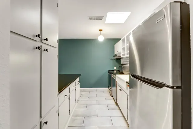 a view of a walk in closet