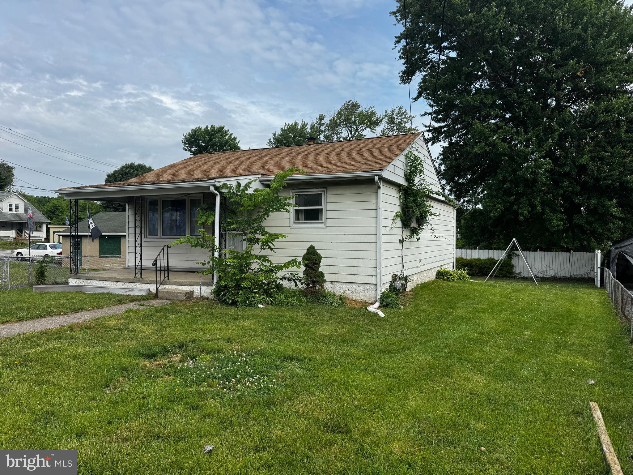 2426 Bethel Road Chester, PA 19013 - Photo 3 of 14 Front side