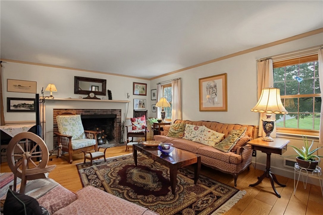 37 Nelson Road Cranston, RI 02921 - Photo 29 of 50 Gallery Image 29