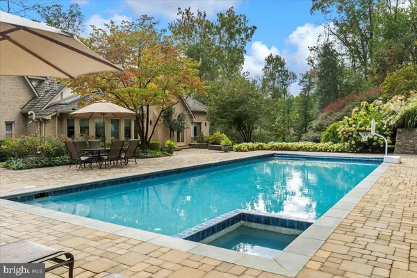 $3,750,000 | 8917 Harvest Square Court, Potomac, MD 20854