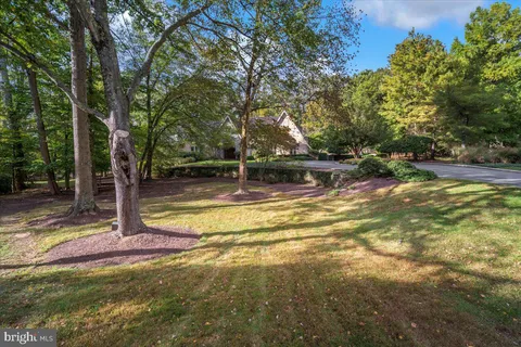 $3,995,000 | 8917 Harvest Square Court, Potomac, MD 20854