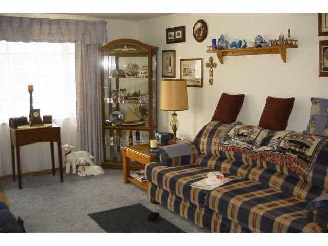 3957 Randell Road Columbus, OH 43228 - Photo 4 of 11 Gallery Image 4