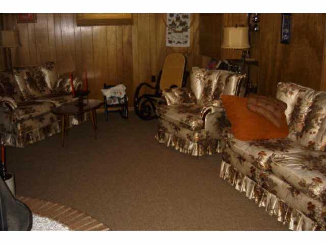 3957 Randell Road Columbus, OH 43228 - Photo 6 of 11 Gallery Image 6