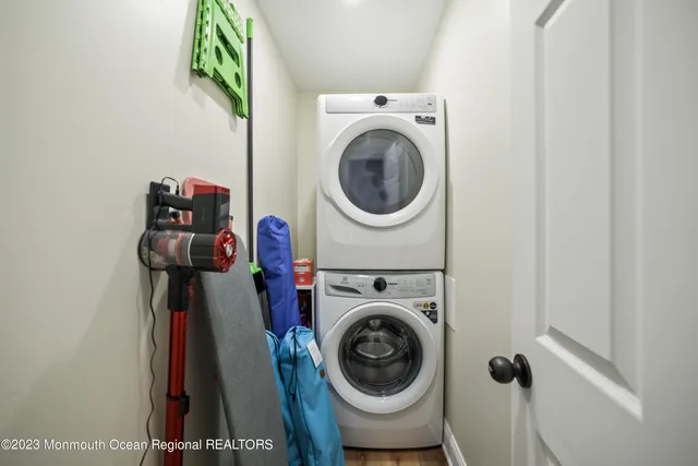 $2,000 | 110 11th Avenue, Unit REAR EAST, Belmar, NJ 07719