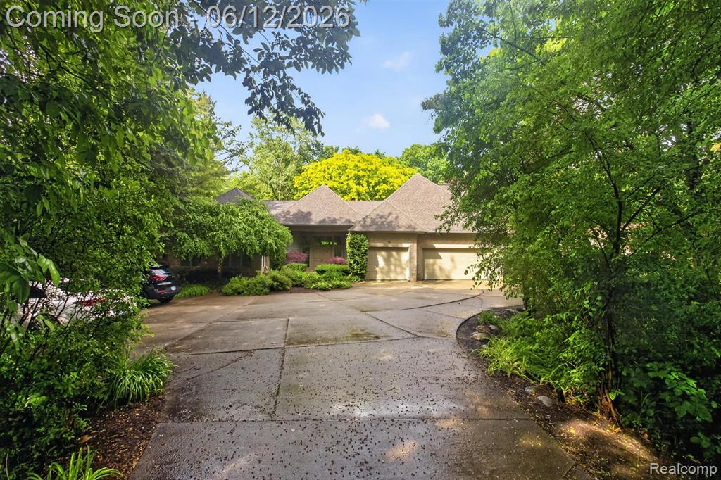 2197 South State Road Davison, MI 48423 - Photo 3 of 72