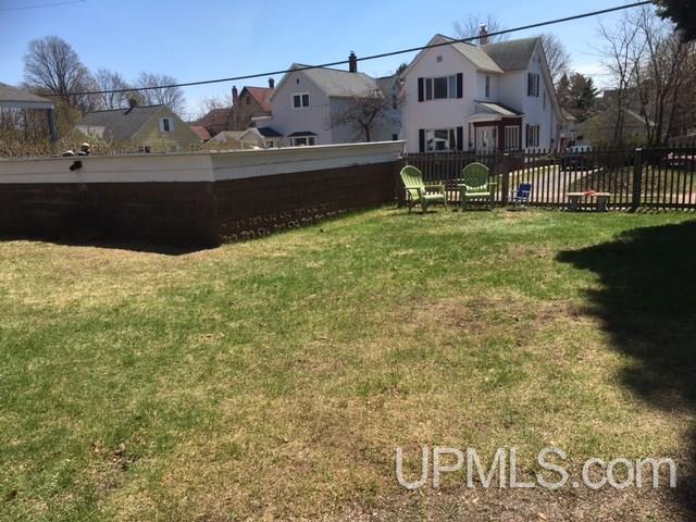 1002 North 3rd Street Ishpeming, MI 49849 - Photo 3 of 27